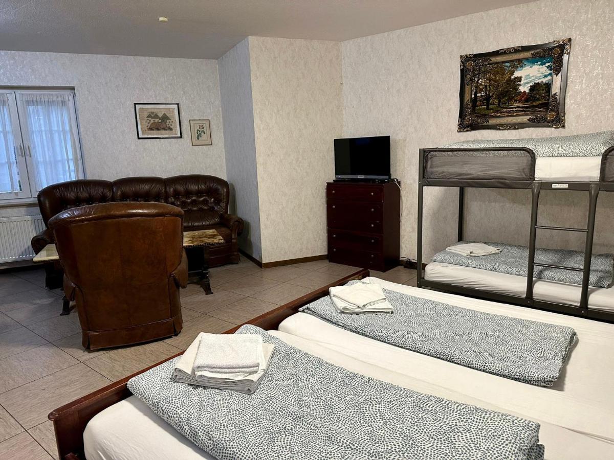 Hotel Landhaus Koeln 林德拉 外观 照片