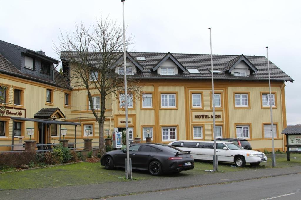 Hotel Landhaus Koeln 林德拉 外观 照片