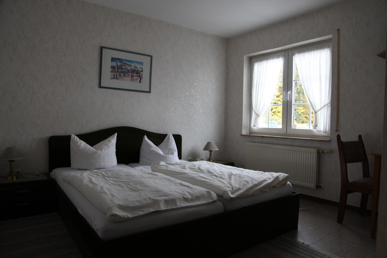 Hotel Landhaus Koeln 林德拉 外观 照片